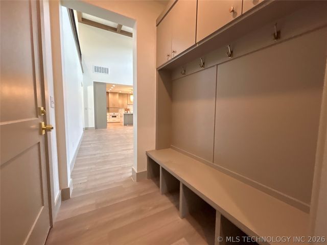16607 E 41st Place S, Tulsa, OK 74134
