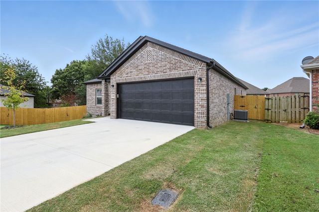 4545 Gibson Street, Springdale, AR 72762