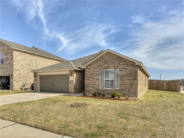 1717 Amaranth Lane, El Reno, OK 73036