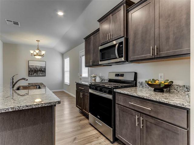 1717 Amaranth Lane, El Reno, OK 73036