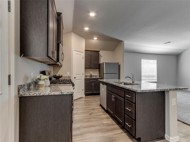 1717 Amaranth Lane, El Reno, OK 73036