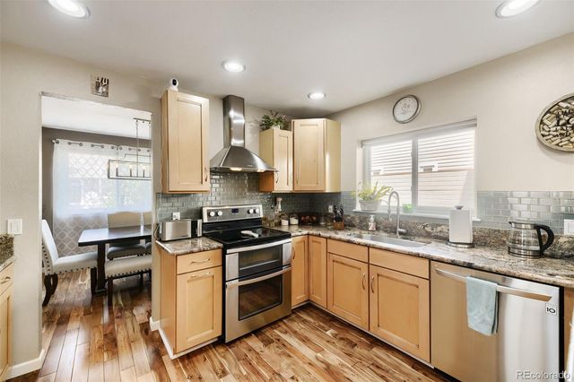7579 S Monaco Way, Englewood, CO 80112