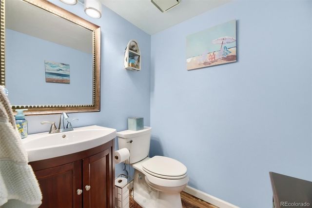 7579 S Monaco Way, Englewood, CO 80112