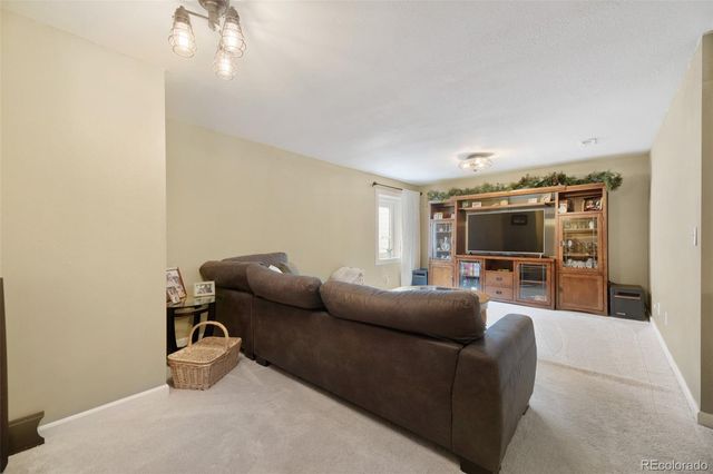 7579 S Monaco Way, Englewood, CO 80112