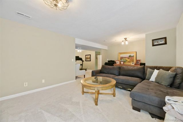 7579 S Monaco Way, Englewood, CO 80112
