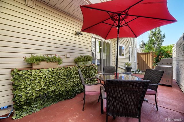 7579 S Monaco Way, Englewood, CO 80112