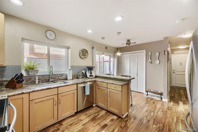 7579 S Monaco Way, Englewood, CO 80112