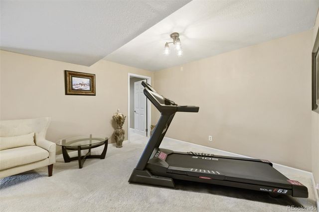 7579 S Monaco Way, Englewood, CO 80112