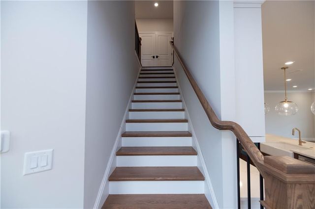 147 Wards Crossing Way 11, Johns Creek, GA 30022