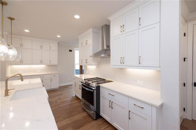 147 Wards Crossing Way 11, Johns Creek, GA 30022