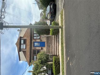95 McKinley Avenue, Lodi, NJ 07644