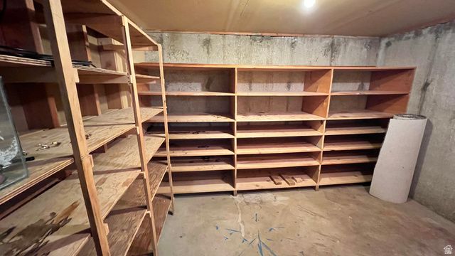 1284 E 2500 N, North Ogden, UT 84414
