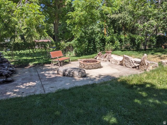 1284 E 2500 N, North Ogden, UT 84414