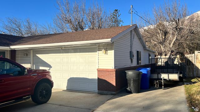 1284 E 2500 N, North Ogden, UT 84414