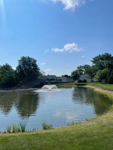 1202 Spur Court, Wheeling, IL 60090