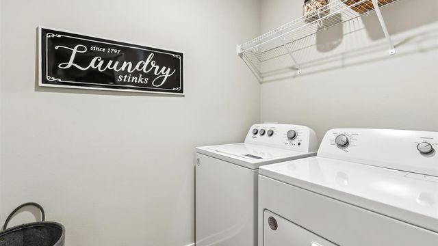 2437 SE Billings Place, West Des Moines, IA 50265