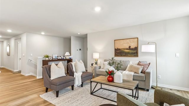 2437 SE Billings Place, West Des Moines, IA 50265