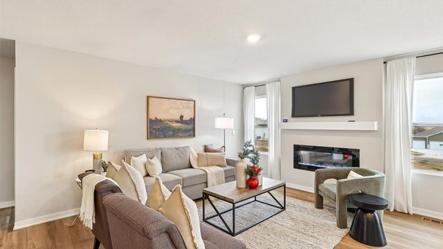 2437 SE Billings Place, West Des Moines, IA 50265