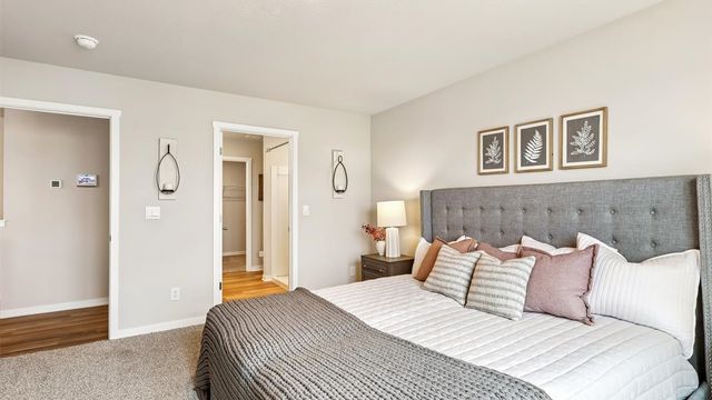 2437 SE Billings Place, West Des Moines, IA 50265