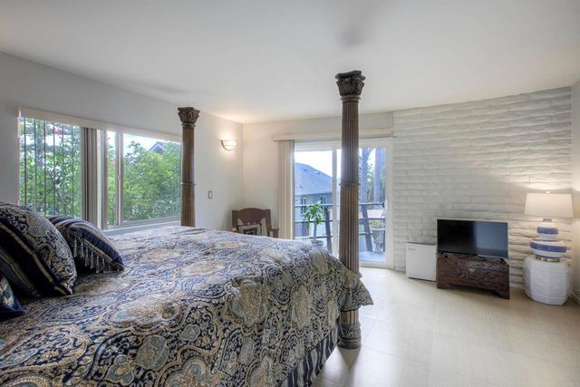 1773 Ivy Road, Oceanside, CA 92054