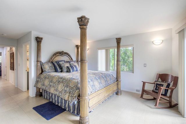 1773 Ivy Road, Oceanside, CA 92054