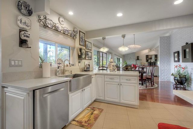 1773 Ivy Road, Oceanside, CA 92054