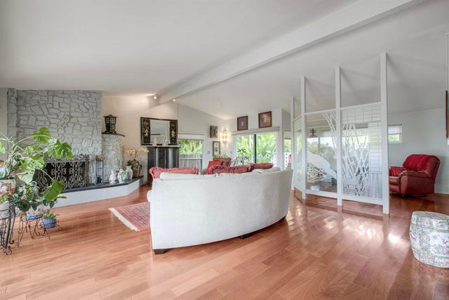 1773 Ivy Road, Oceanside, CA 92054