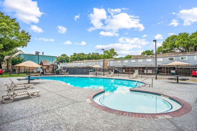 11002 Hammerly Boulevard 49, Houston, TX 77043