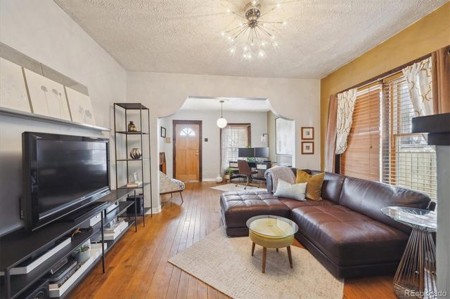 2731 W 32nd Avenue, Denver, CO 80211