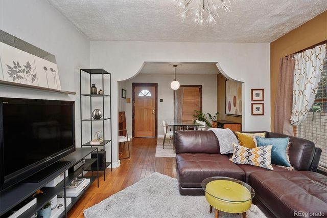 2731 W 32nd Avenue, Denver, CO 80211