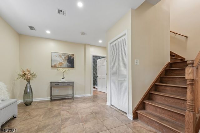 2 Lyonsville Rd, Rockaway Twp., NJ 07005