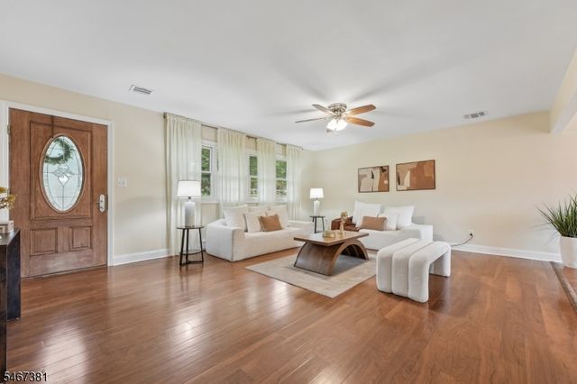 2 Lyonsville Rd, Rockaway Twp., NJ 07005