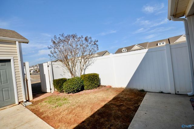 423 Promenade Dr SW, Madison, AL 35756