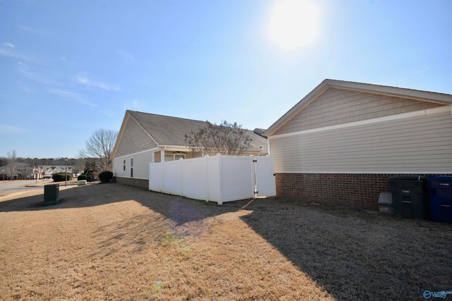 423 Promenade Dr SW, Madison, AL 35756