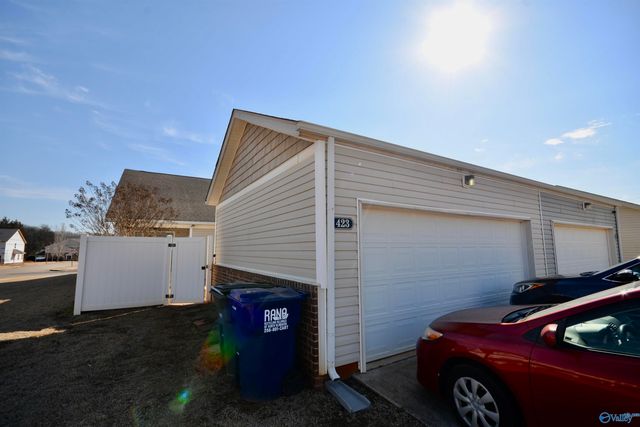 423 Promenade Dr SW, Madison, AL 35756