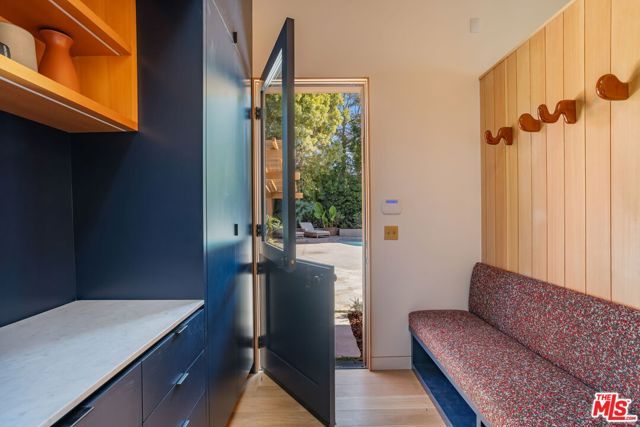 765 N Bonhill Road, Los Angeles, CA 90049