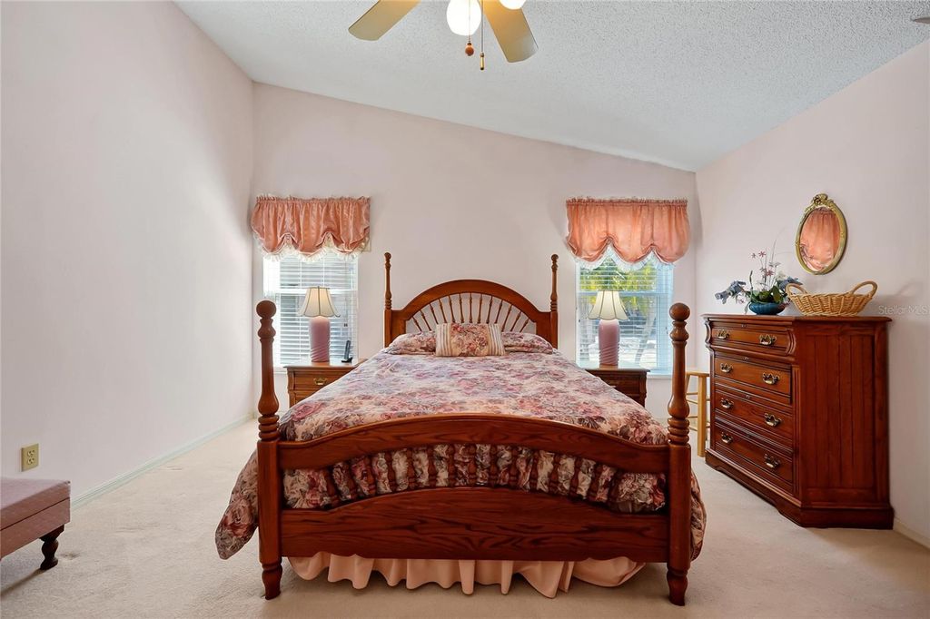 Image 34 of property listing at 816 ROSEMERE CIRCLE, Orlando, FL 32835