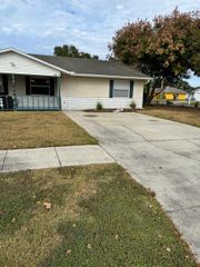 190 REBECCA DRIVE NE, Winter Haven, FL 33881