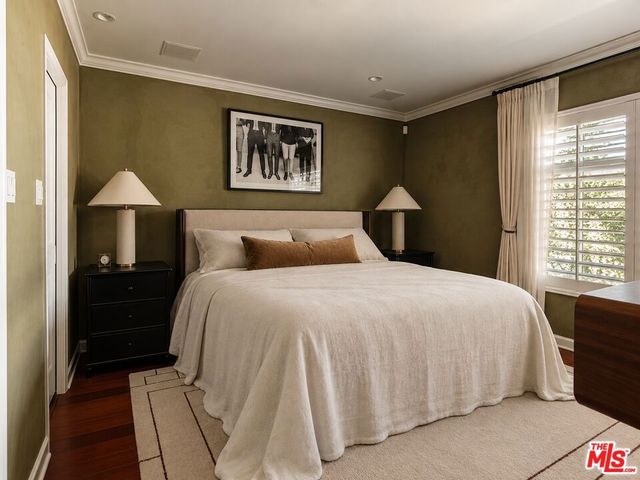 1219 Sunset Plaza Drive 3, West Hollywood, CA 90069