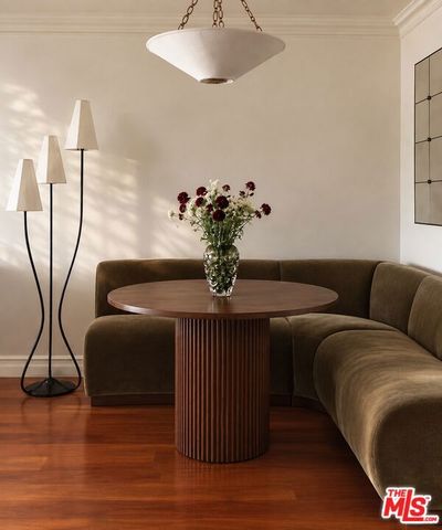 1219 Sunset Plaza Drive 3, West Hollywood, CA 90069