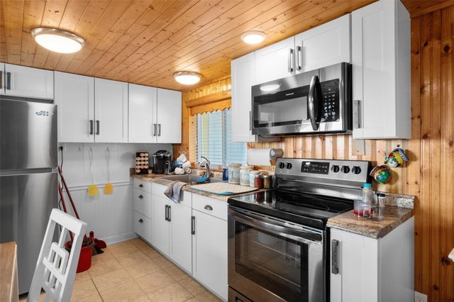 3130 Fm-2031, Matagorda, TX 77414