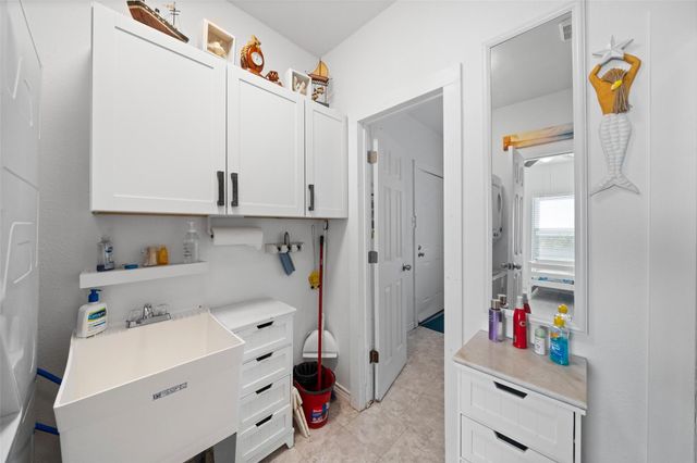 3130 Fm-2031, Matagorda, TX 77414