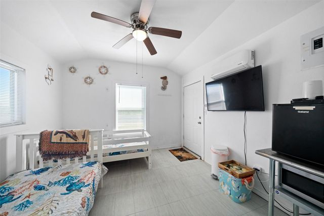 3130 Fm-2031, Matagorda, TX 77414