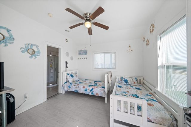 3130 Fm-2031, Matagorda, TX 77414