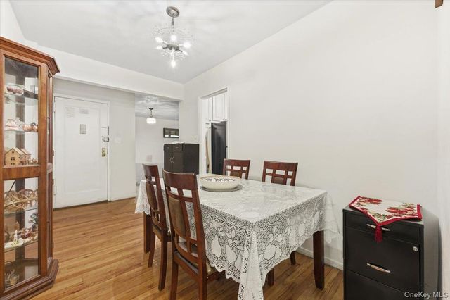 204-15 Foothill Avenue B44, Hollis, NY 11423