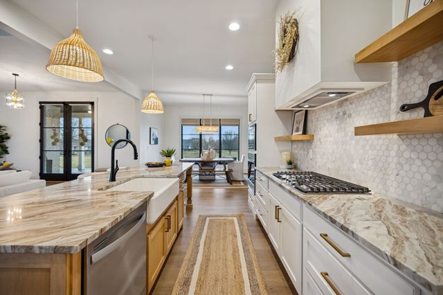 3000 Ora Ln, Spring Hill, TN 37174