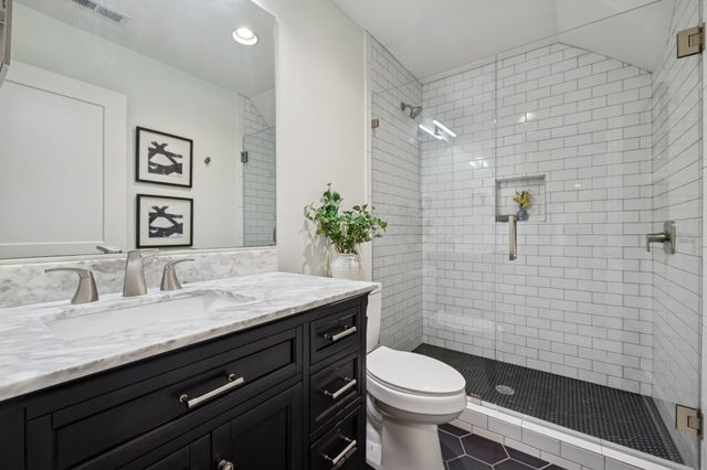 3000 Ora Ln, Spring Hill, TN 37174