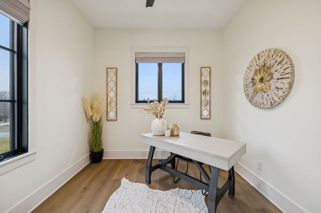 3000 Ora Ln, Spring Hill, TN 37174