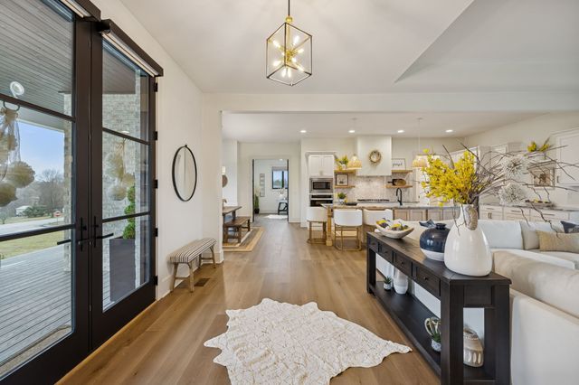 3000 Ora Ln, Spring Hill, TN 37174