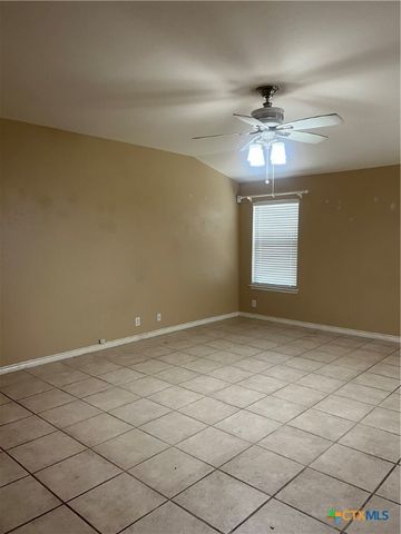 219 San Saba, New Braunfels, TX 78130